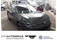 VW Golf, 2.0 TSI 8 VIII Style TravelAssist, Jahr 2023 - Wolfsburg