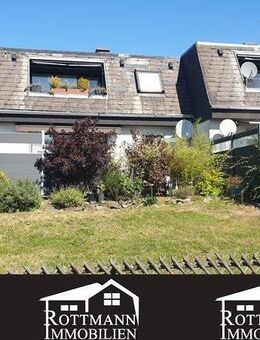 Elegantes Reihenmittelhaus mit Garage in begehrter Lage in Sparneck - Sparneck