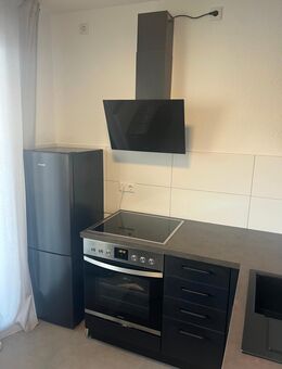 schwarz matte Küche inkl. E-Geräte 2 Jahre alt - Osnabrück