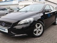 Volvo V40, T2 You||||VOLVO |, Jahr 2015 - Darmstadt