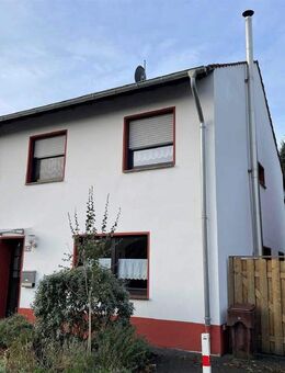 Ausruhen, während andere schuften: Individuelles Einfamilienhaus mit großer Dachterrasse! - Nettetal