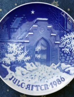 Weihnachtsteller 1986 von Bing und Groendahl (Kirchentor) - Nottuln