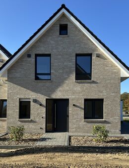 Renditeobjekt Neubau DHH am See - Herzlake