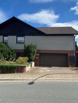 Großzügiges Zweifamilienhaus mit Doppelgarage! - Salzgitter