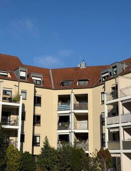 Top gepflegte 2-Zimmer-Wohnung in Schwabach mit Dachterrasse - Schwabach