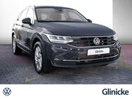 VW Tiguan, 2.0 TSI Life SiHz, Jahr 2022 - Erfurt