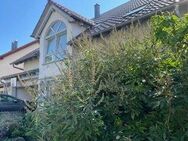 Kapitalanlage oder Eigenheim * modernes 3 Familien-Wohnhaus mit schönem Garten, Doppelgarage und Carport - Ingersheim