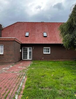 Renovierungsbedürftiges Ein- bis Zweifamilienhaus in ruhiger Siedlungslage von Sedelsberg - Saterland
