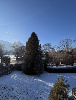 Charmante 2-3-Zimmer-Wohnung mit Weitblick - Naturnah wohnen, verkehrsgünstig gelegen - Garmisch-Partenkirchen