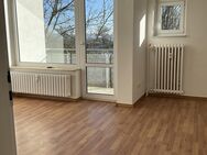 Ruhig gelegene 3- Zimmerwohnung mit Balkon! - Siegen (Universitätsstadt)