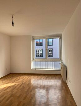 **Studenten/Auszubildende/Berufseinsteiger** Zentral gelegene 1-Zimmer-Wohnung in Hbf.-Nähe - Nürnberg