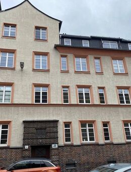 NETTE NACHBARN GESUCHT- SCHICKE WOHNUNG MIT LAMINAT - Chemnitz