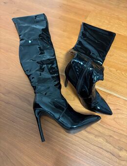 Schöne Stiefel mit Absatz - Sulzbach (Saar)
