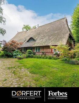 Tangstedt | Einzigartiges, modernisiertes Reetdachhaus von 1699 mit idyllischer Gartenanlage - Tangstedt (Landkreis Stormarn)