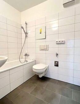 Ansprechende, familienfreundliche 3-Zimmerwohnung mit Balkon im 1.OG! - Dresden