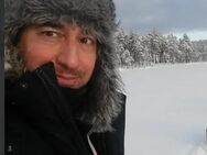 Er, 47, 180 groß, schlank, sucht unternehmungslustige Tier liebe Frau E-Bike-Touren, Wellness – alles passt. feste beziehung - Hattingen
