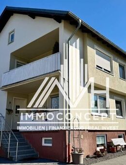 Vermietetes Zweifamilienhaus | ca. 225 m² Wohnfläche | ELW | PV-Anlage | 2 Garagen | Daun - Daun