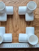 4 Kunststoff Eckwinkel Durchmesser 35 mm in 85640