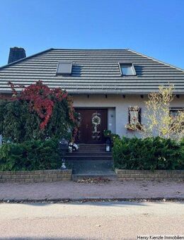 Einfamilienhaus in attraktiver Lage in Weinböhla - Weinböhla