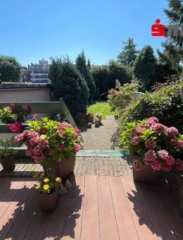 Gepflegtes, ruhig gelegenes Wohn- und Geschäftshaus mit außergewöhnlich großem Garten - Alsdorf (Nordrhein-Westfalen)
