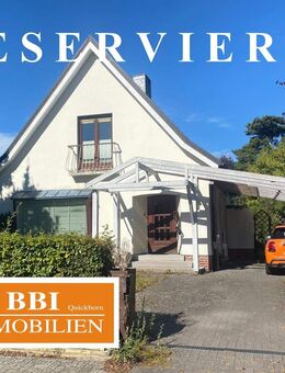 Charmantes Einfamilienhaus in zurückgezogener Lage - fußläufig zum Schmuggelstieg - Norderstedt