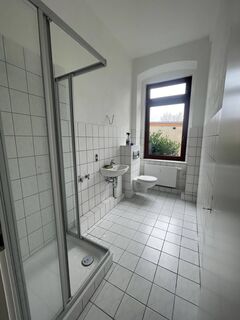 Sanierte hofseitige Erdgeschosswohnung