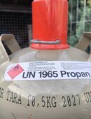 2 Graue 11kg Eigentums-Gasflasche in 08132