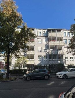 Helle Wohnung in Seniorenanlage! - Nürnberg