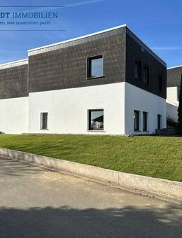 Moderne Doppelhaushälfte (PROVISIONSFREI) in schöner Wohnlage von Hünstetten-Wallrabenstein - Hünstetten