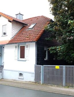 Neu-Anspach! Freistehendes Haus mit 5 Zimmern auf kleinem Grundstück. - Neu Anspach