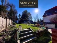 Lichtdurchflutetes Einfamilienhaus ( 200 qm ) mit großem Garten in einer Top Lage - Schiffweiler