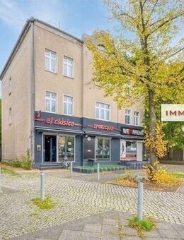 IMMOBERLIN.DE - Schönes Wohn-/Geschäftshaus mit Potential & Remise auf teilbarem Baugrundstück im Lichtenrader Zentrum - Berlin