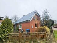 Individuelles Haus mit vielen Möglichkeiten in Bargstedt - Bargstedt (Schleswig-Holstein)