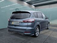 Ford S-Max, ST-Line, Jahr 2019 - München