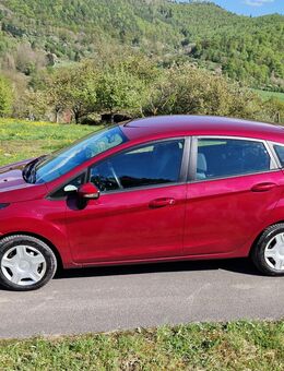 Ford Fiesta 8 Fach bereift für Fahranfänger oder als Winterfahrzeug - Witzenhausen