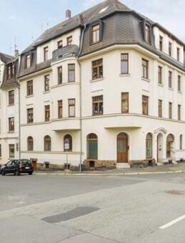 Denkmalgeschütztes Mehrfamilienhaus mit ehemaliger Pension und hellen Räumen - Reichenbach (Vogtland)
