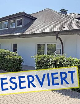 Großzügige 2 Zimmer-Wohnung mit Einbauküche, Terrasse und Stellplatz in Bad Oeynhausen-Oberbecksen - Bad Oeynhausen