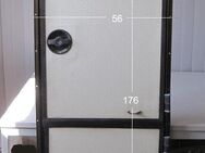 Dethleffs Wohnwagentür / Aufbautür 178 x 56 gebraucht mit Rahmen und Schlüssel - Sonderpreis (zB Dethleffs 350 Aero) (Eingangstür) - Schotten Zentrum