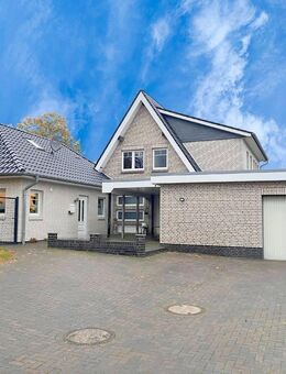 Ruheoase mit viel Platz: Großes Einfamilienhaus & Einliegerwohnung auf ca. 1.023 m² Grundstück - Friesoythe