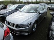 VW Passat Variant, 1.5 TSI Business, Jahr 2021 - Bergkamen