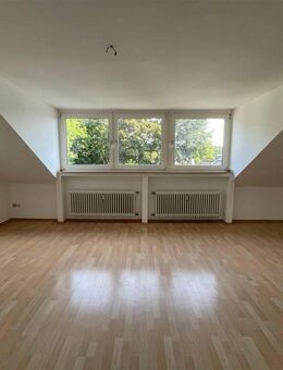 Bezugsfreie & renovierte 2-Zi-Whg in D-Vennhausen - Düsseldorf