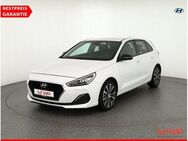 Hyundai i30 1.6 CRDi YES! Plus LED Kamera Android Apple - Sandersdorf Brehna