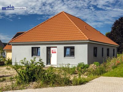 Neubau: Hochwertiger Bungalow mit historischem Ausblick!