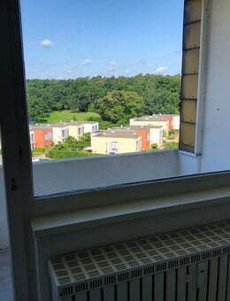 Mit dem Aufzug zur Wohnung // 7.OG Wohnung 3 - Mindestalter 50 Jahre - Wolfsburg