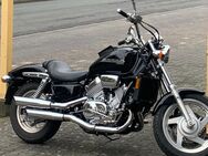 Honda Magna VF750 RC43 sehr gepflegt wenig KM - Paderborn