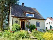 NEU! Malerisches EFH mit 700 qm Grund und ca. 120 qm Wohnläche - Nürnberg