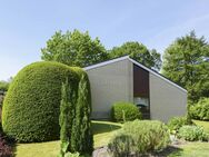 Ruhige Lage am Naturschutzgebiet: Gepflegtes Architektenhaus mit Garage - Stade (Hansestadt)