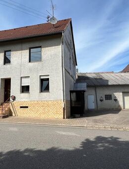 TOP-GELEGENHEIT! Einfamilienhaus mit Doppelgarage in Seesbach zu verkaufen - Seesbach
