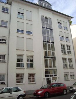 2 Zimmerwohnung mit Tiefgaragenstellplatz im Waldstraßenviertel - Leipzig