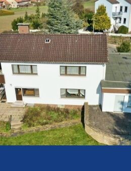 Verwirklichen Sie sich in diesem großen EFH mit ausladendem Grundstück und ELW - Bad Münder (Deister)
